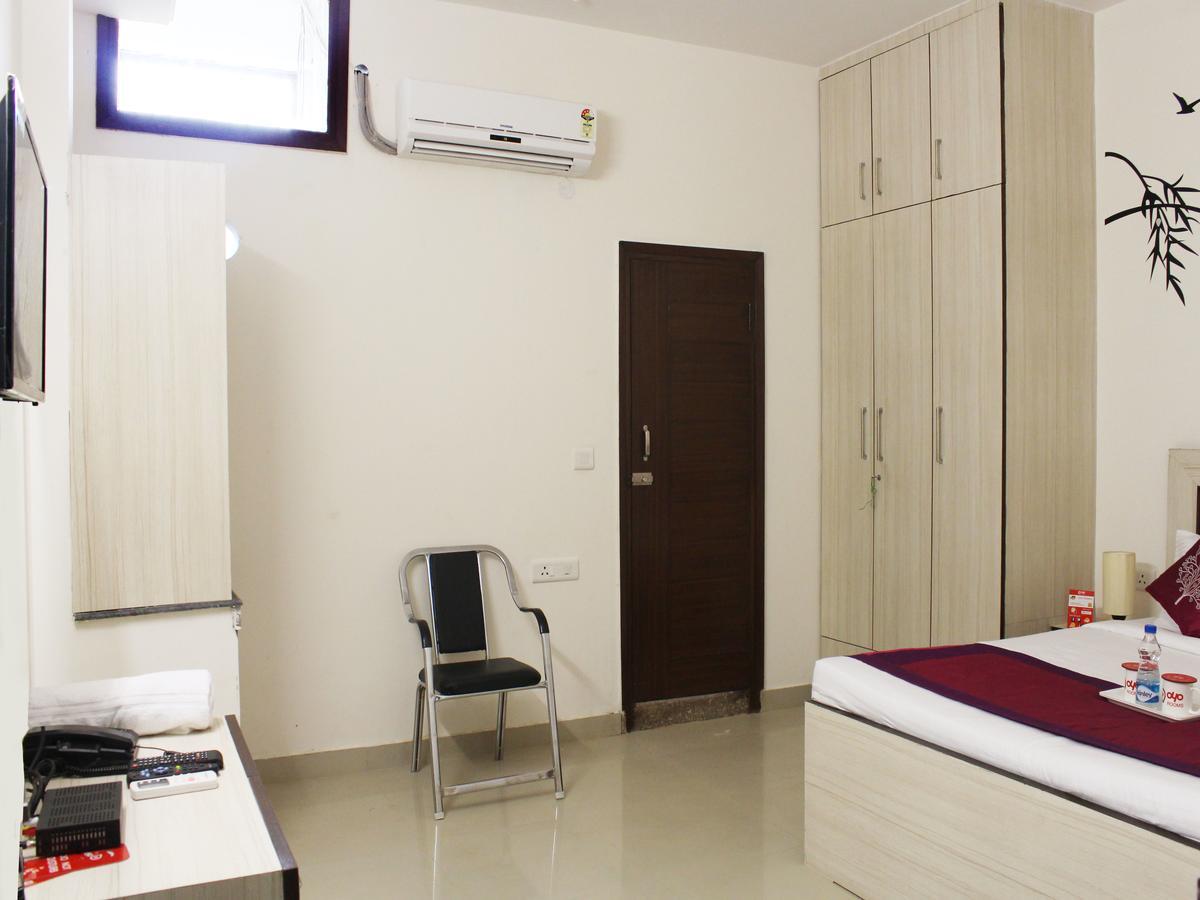 Hotel Oyo 2384 Epic