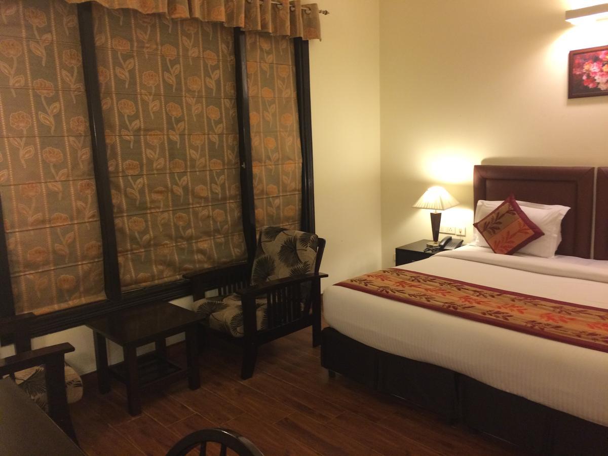 Hotel La Gurgaon