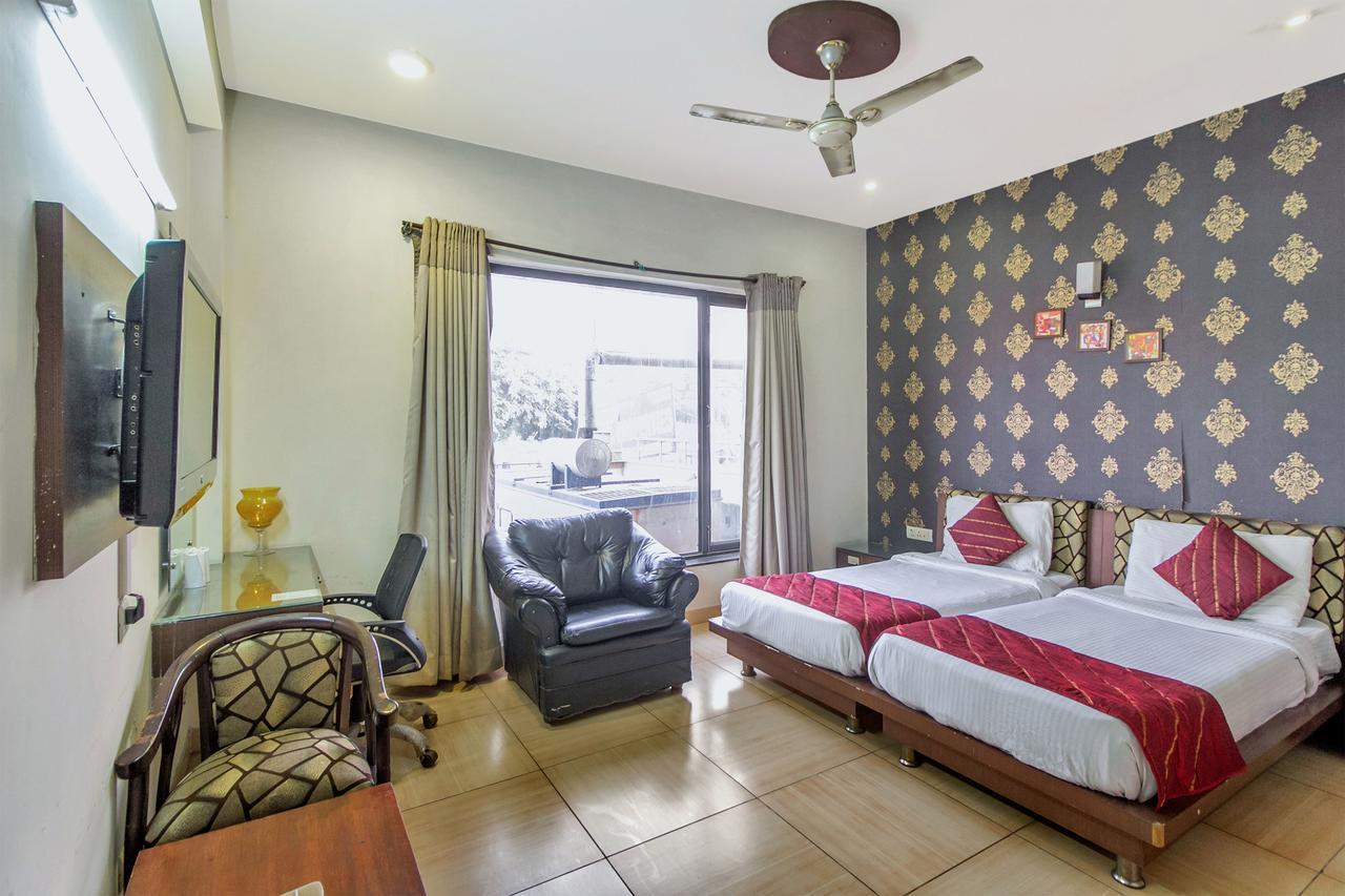 Oyo 17257 Sunset Residency 3* Gurgaon