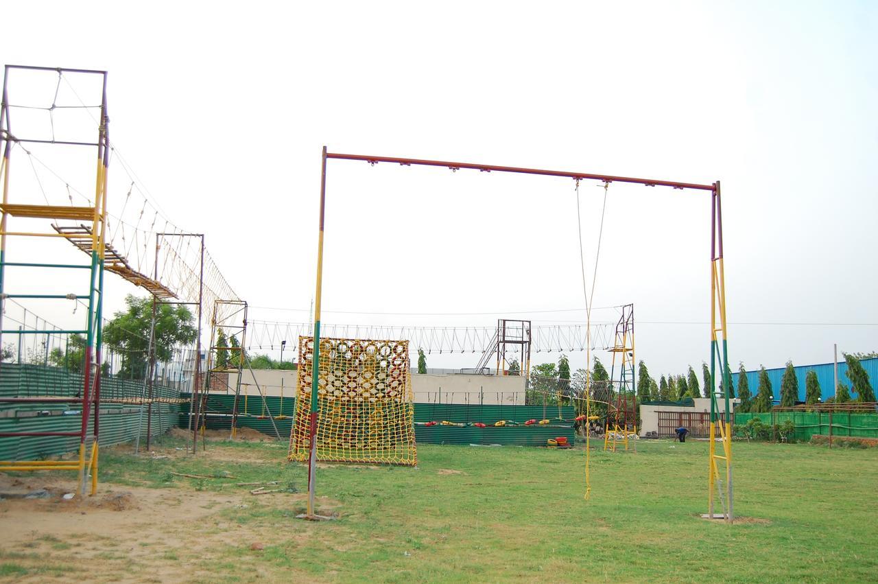 Resort Jps Residency