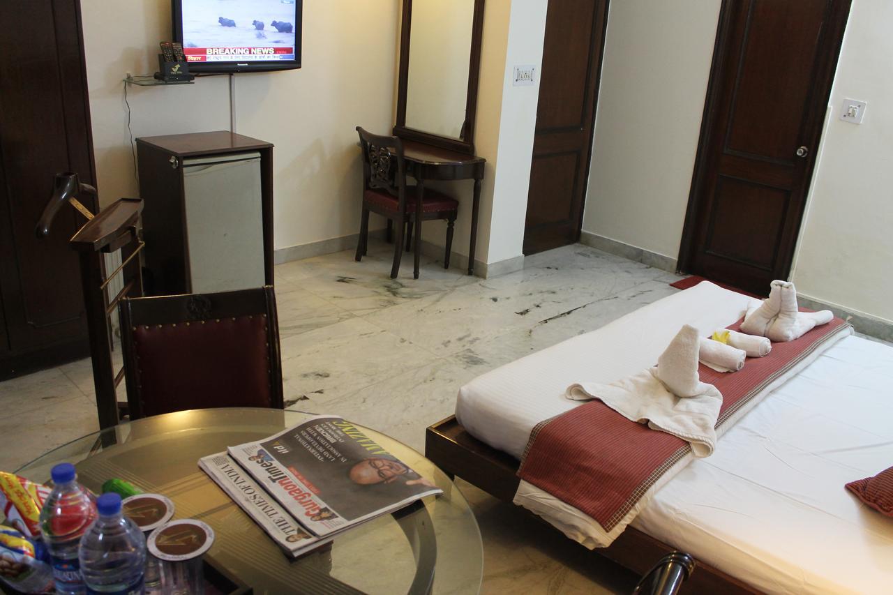 Vijay 3* Gurgaon