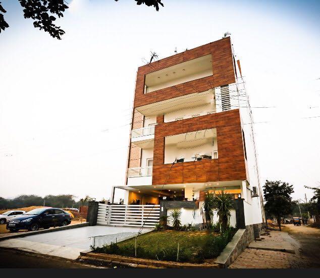 Callista Golf Course Road 2*