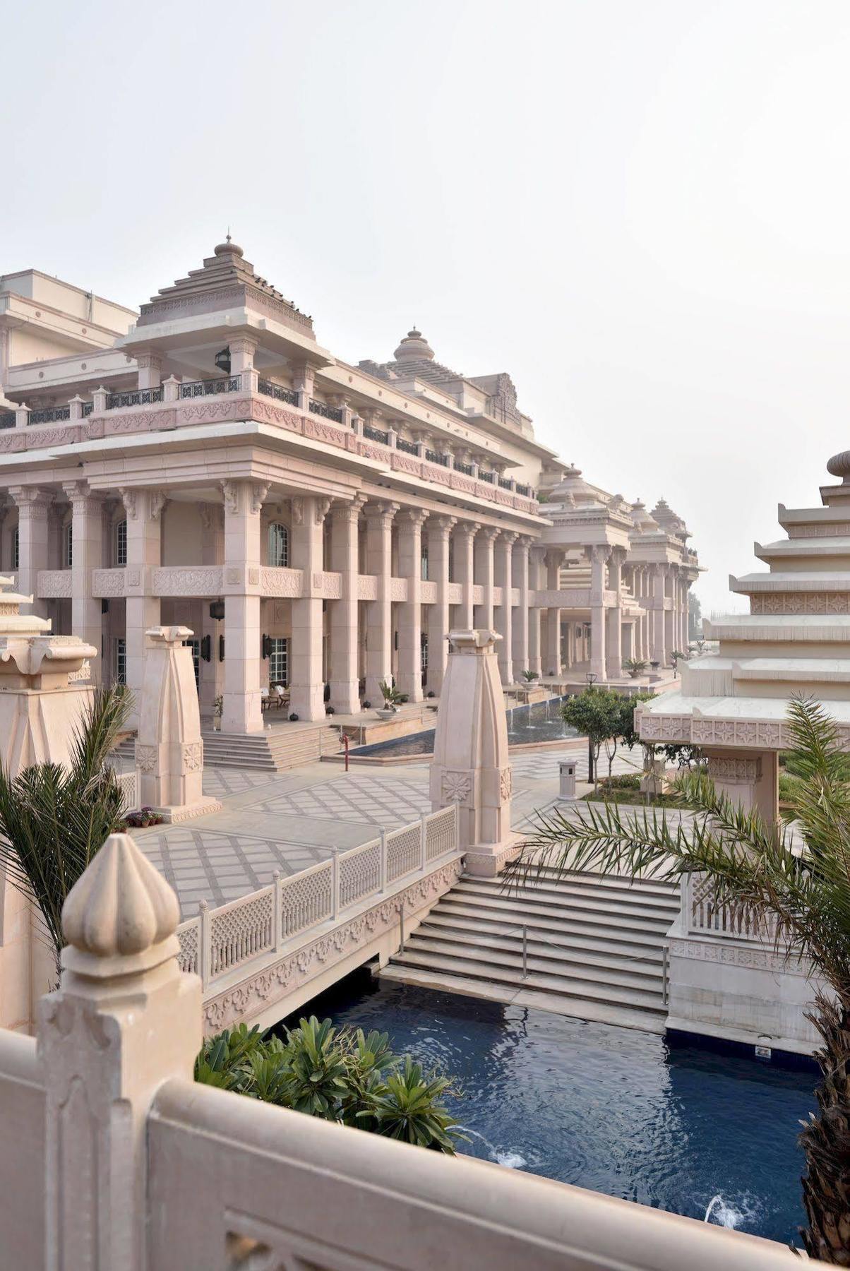 Hotel Itc Grand Bharat 5*