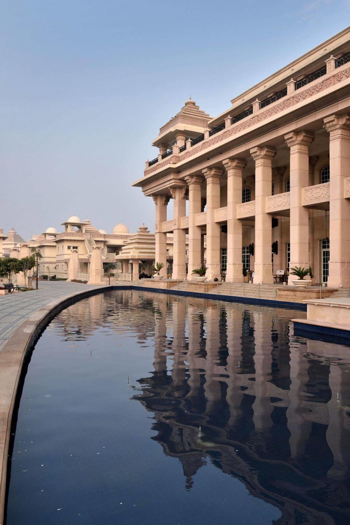 Itc Grand Bharat Hotel 5*