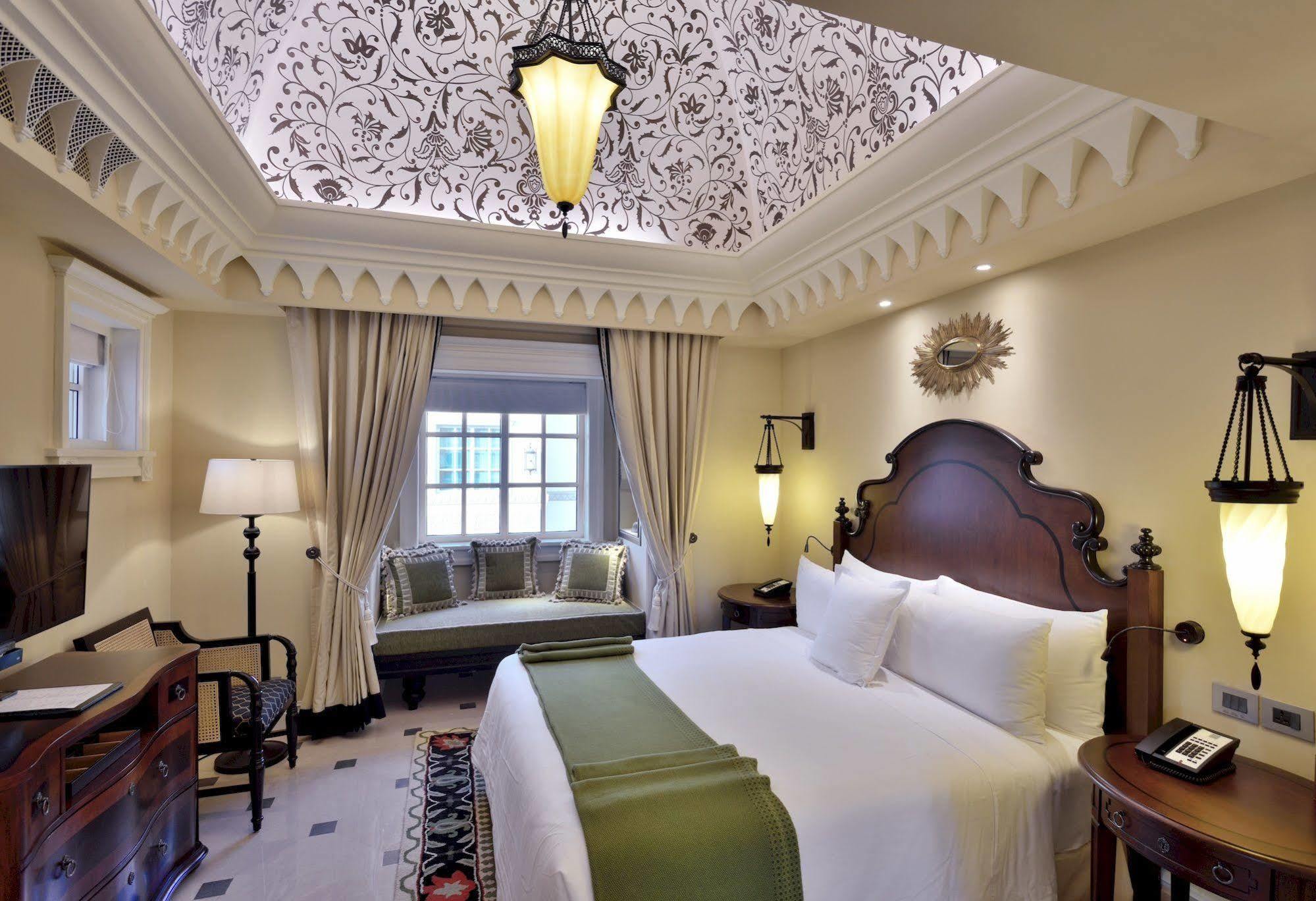 Itc Grand Bharat
