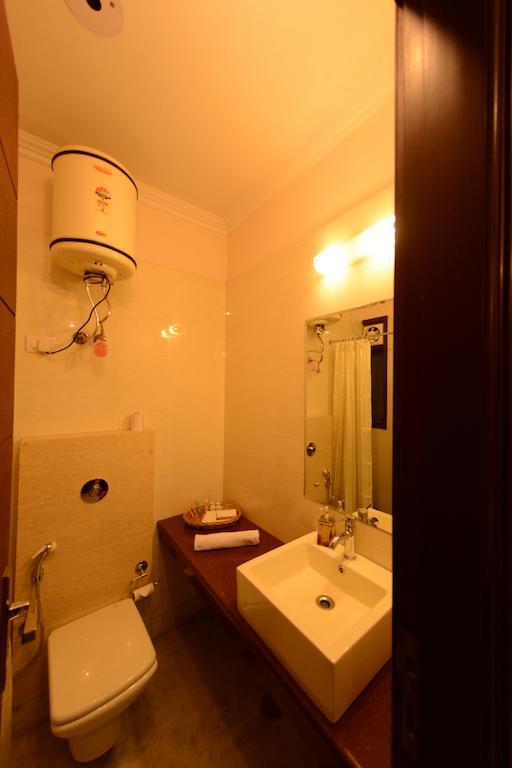 Royal Sapphire 3* Gurgaon