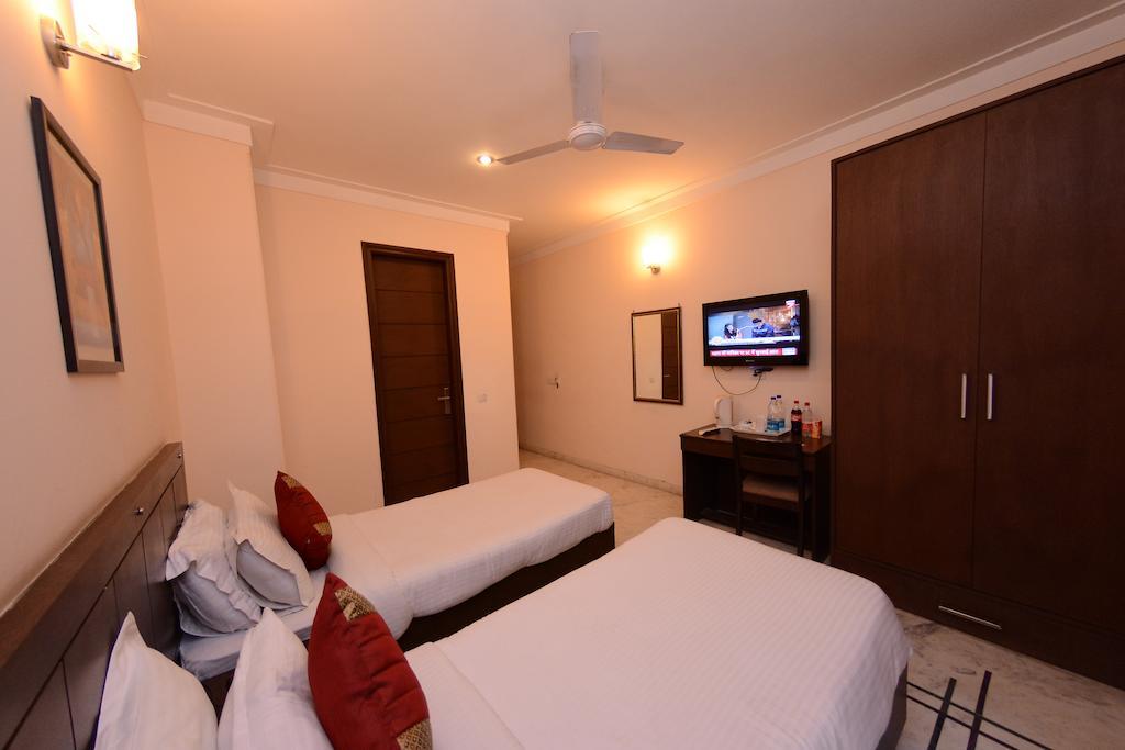 Royal Sapphire 3*