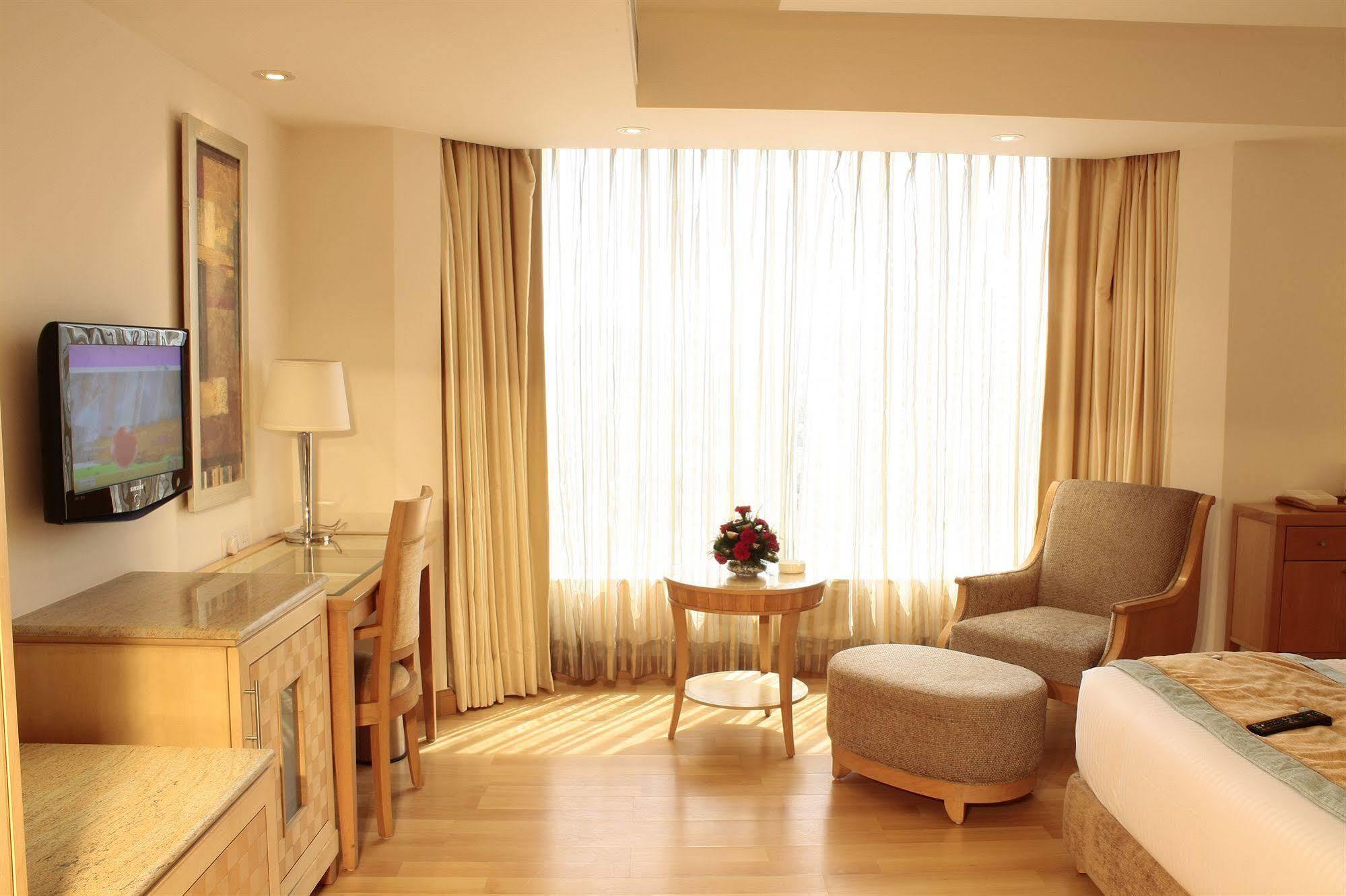 Vista Park 3*