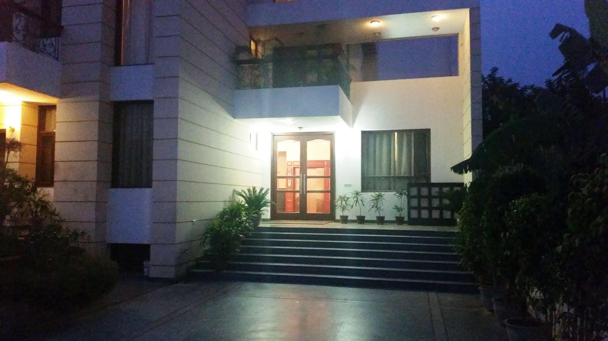 Tavisha Gurgaon