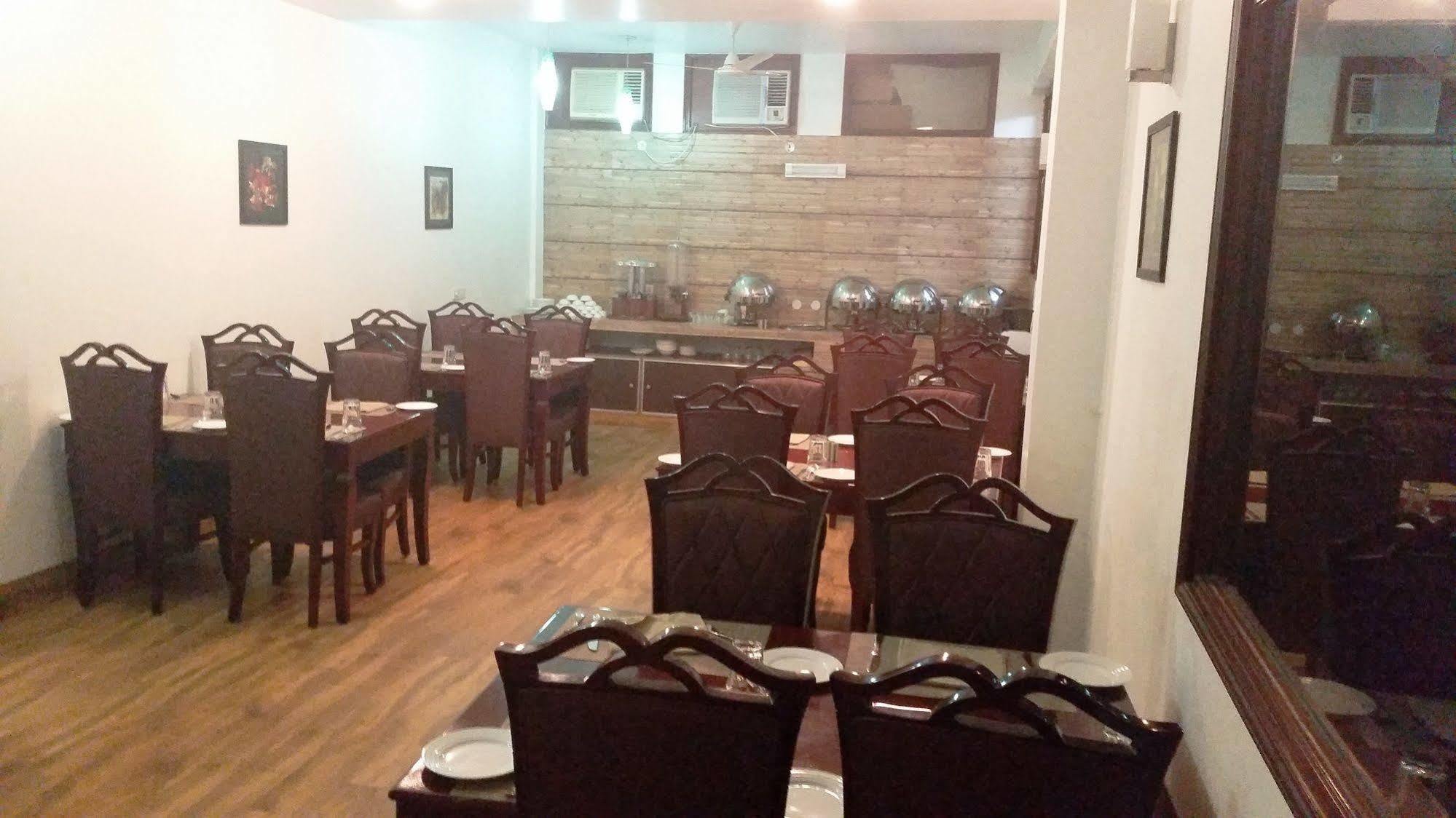 Guest house Tavisha 3*