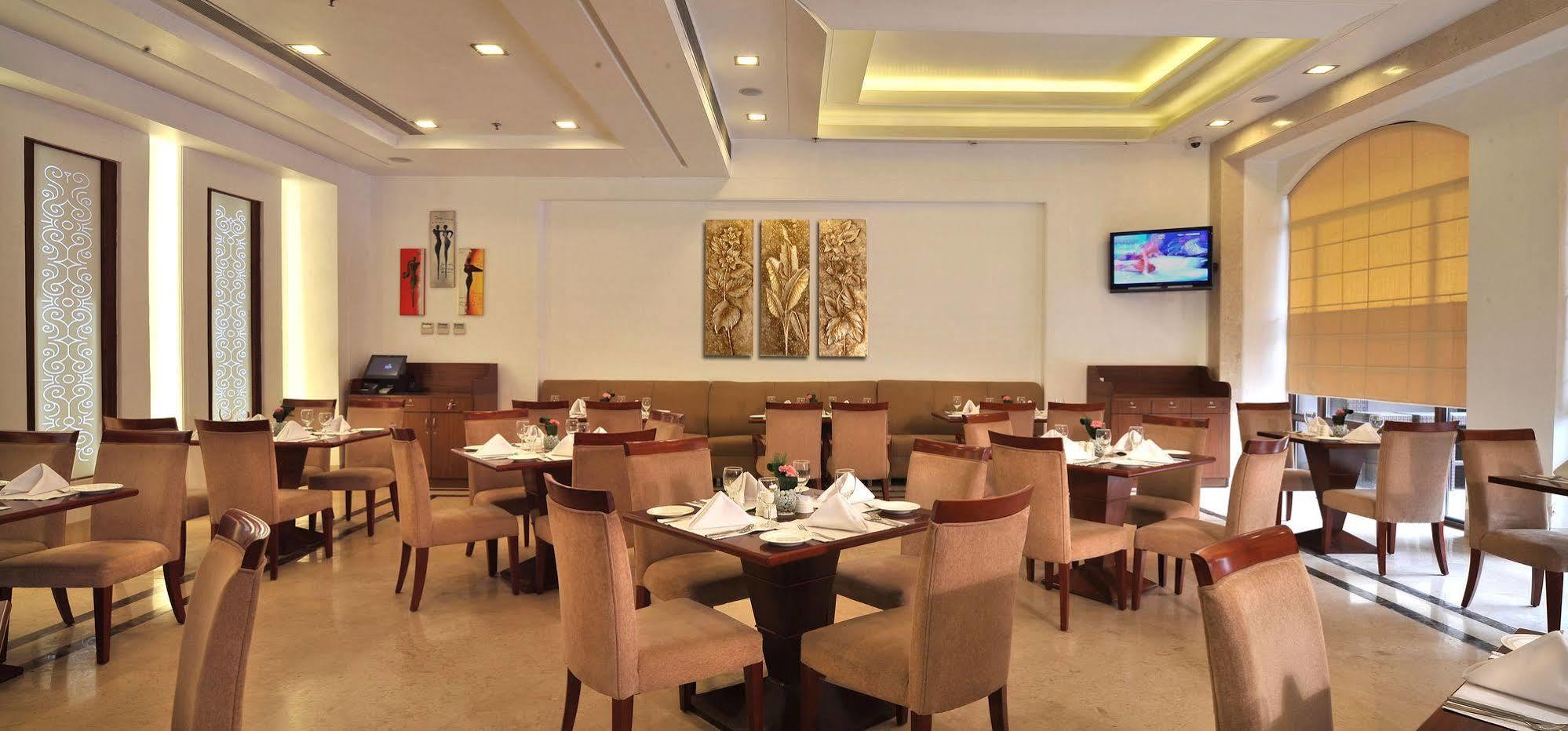 Hotel Monde 3*