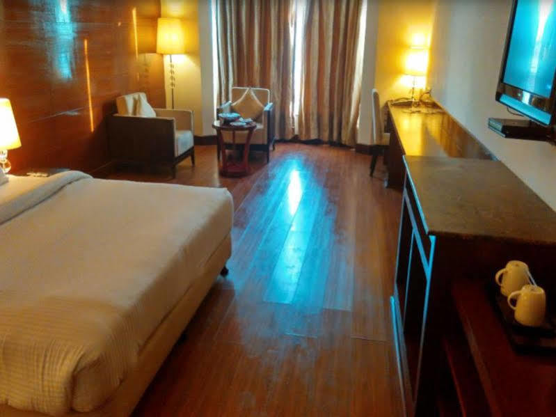 Monde 3* Gurgaon