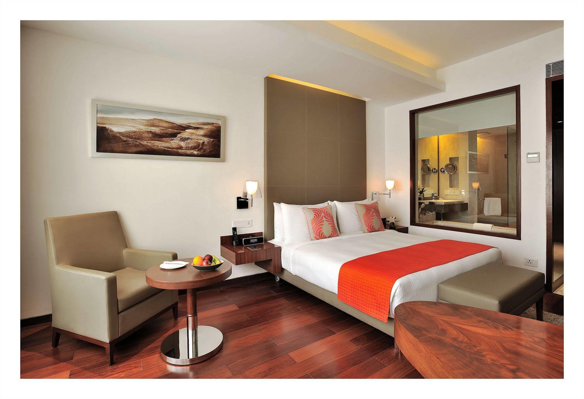 The Anya Hotel-golf Course Road 5*
