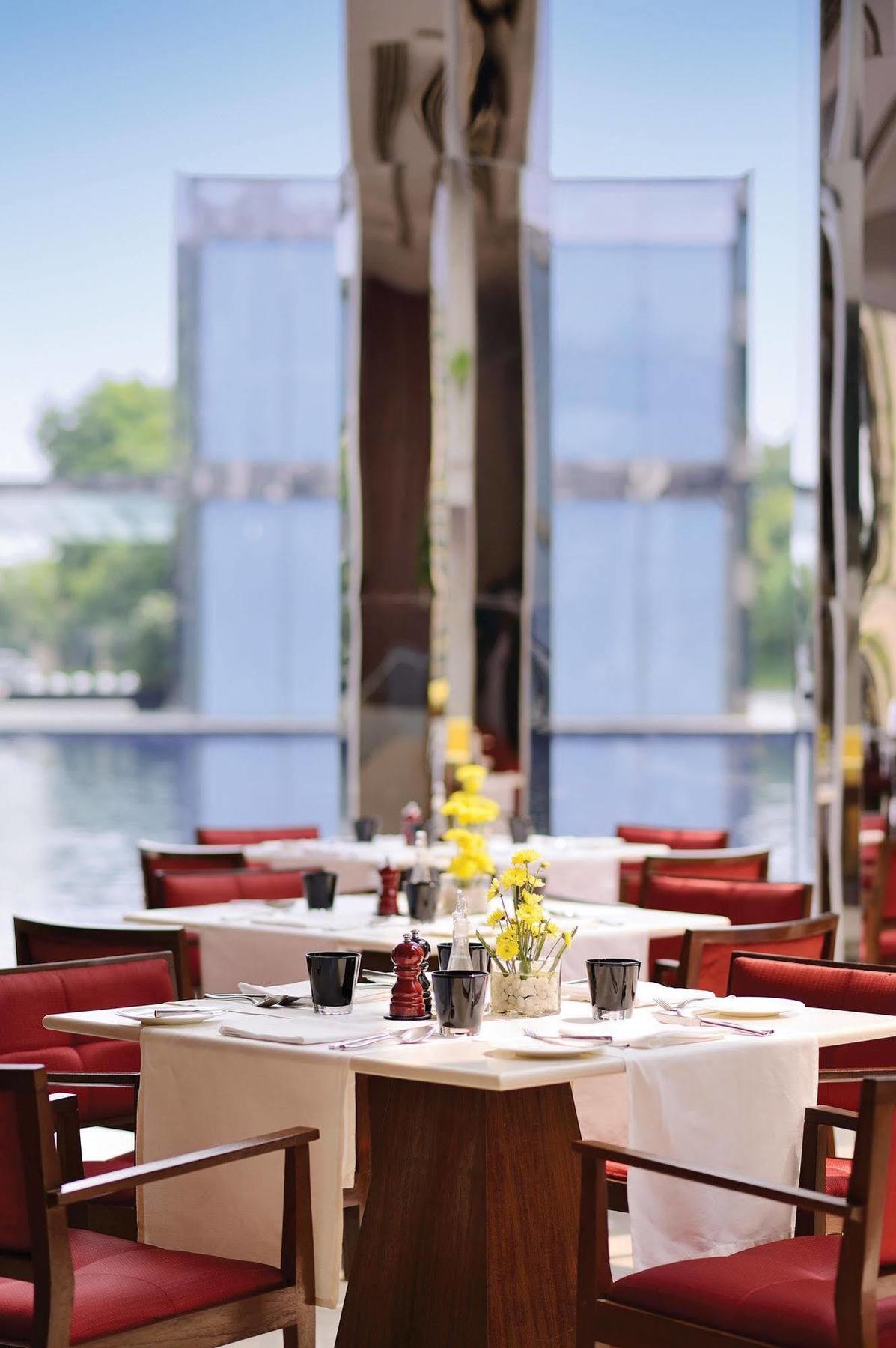 The Oberoi 5*