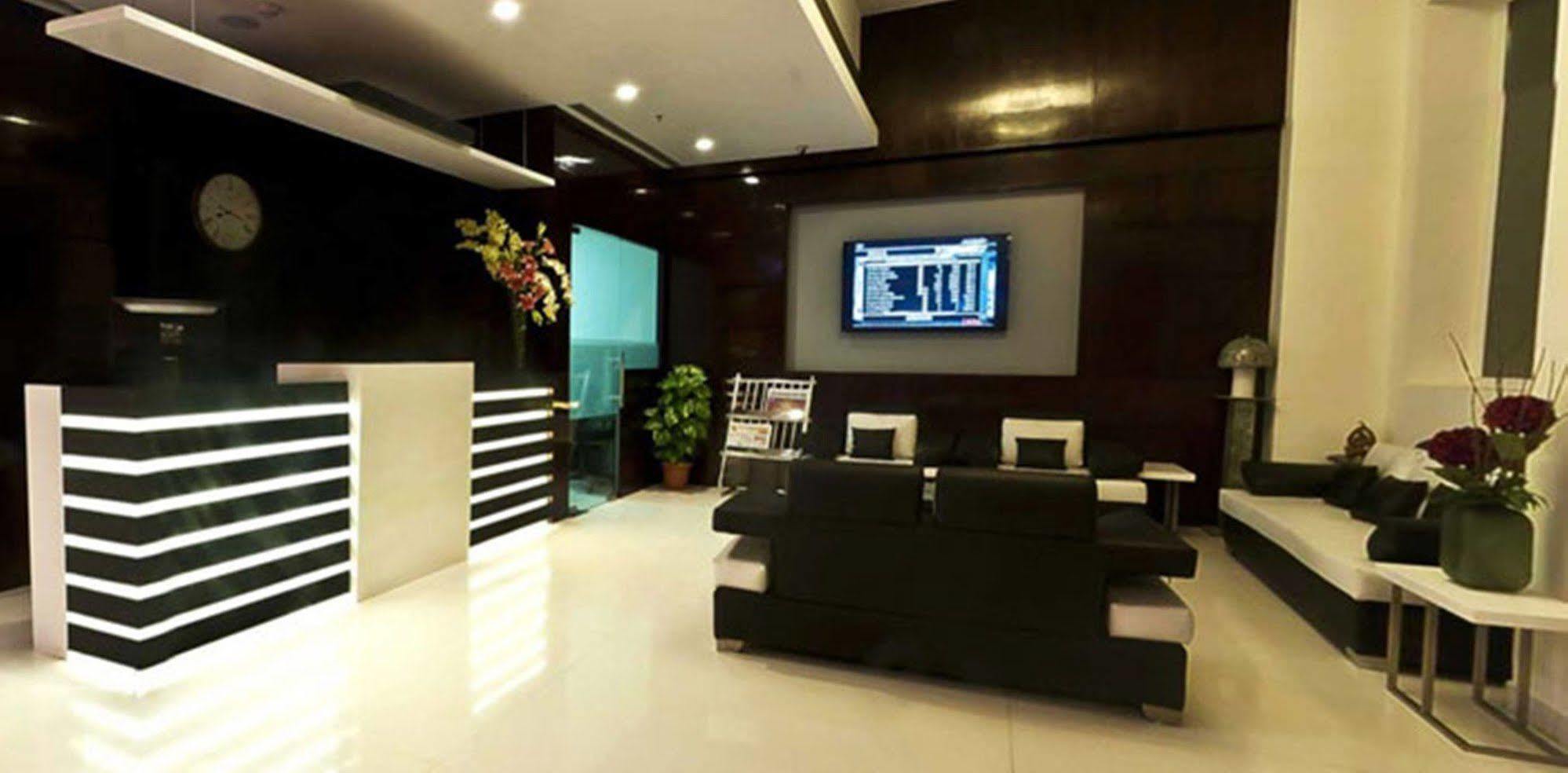 Hotel Blue Stone By Royal Orchid 4*