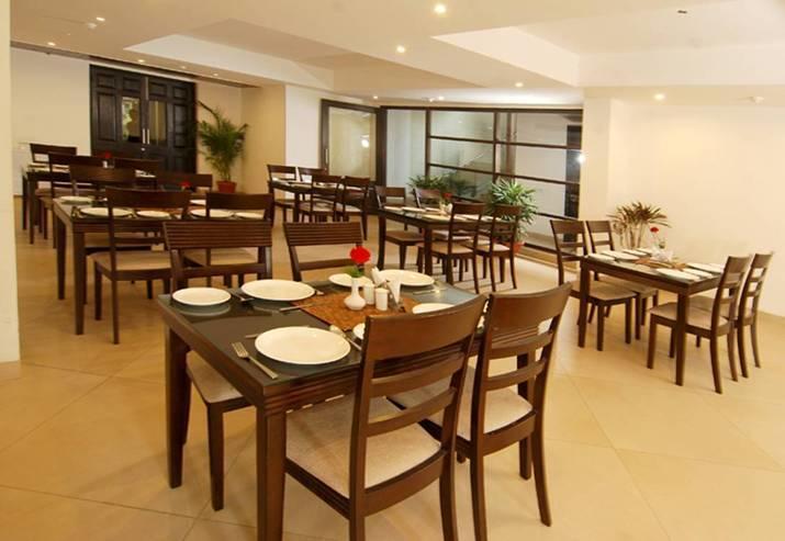 Hotel White Lotus Gurgaon