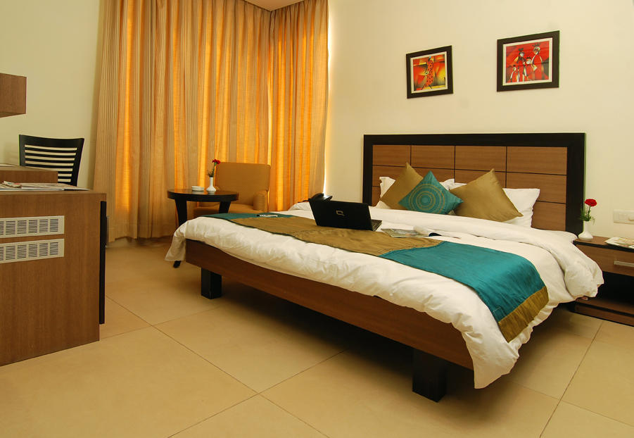 Hotel White Lotus Gurgaon