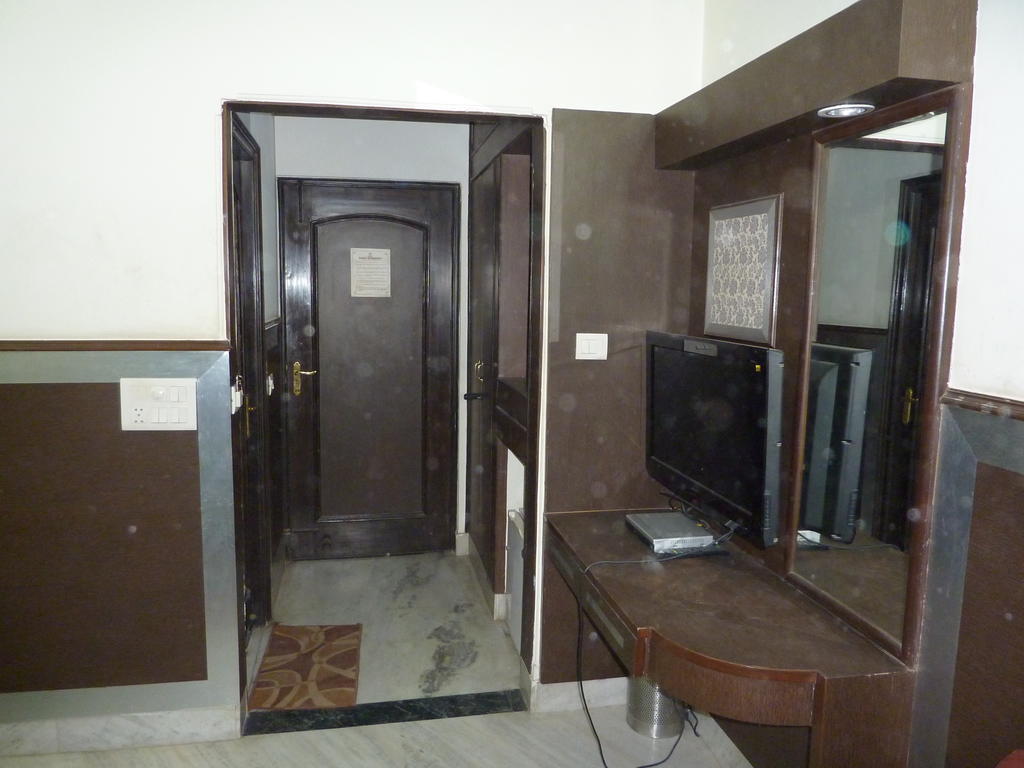 Hotel Rama Residency Gurgaon