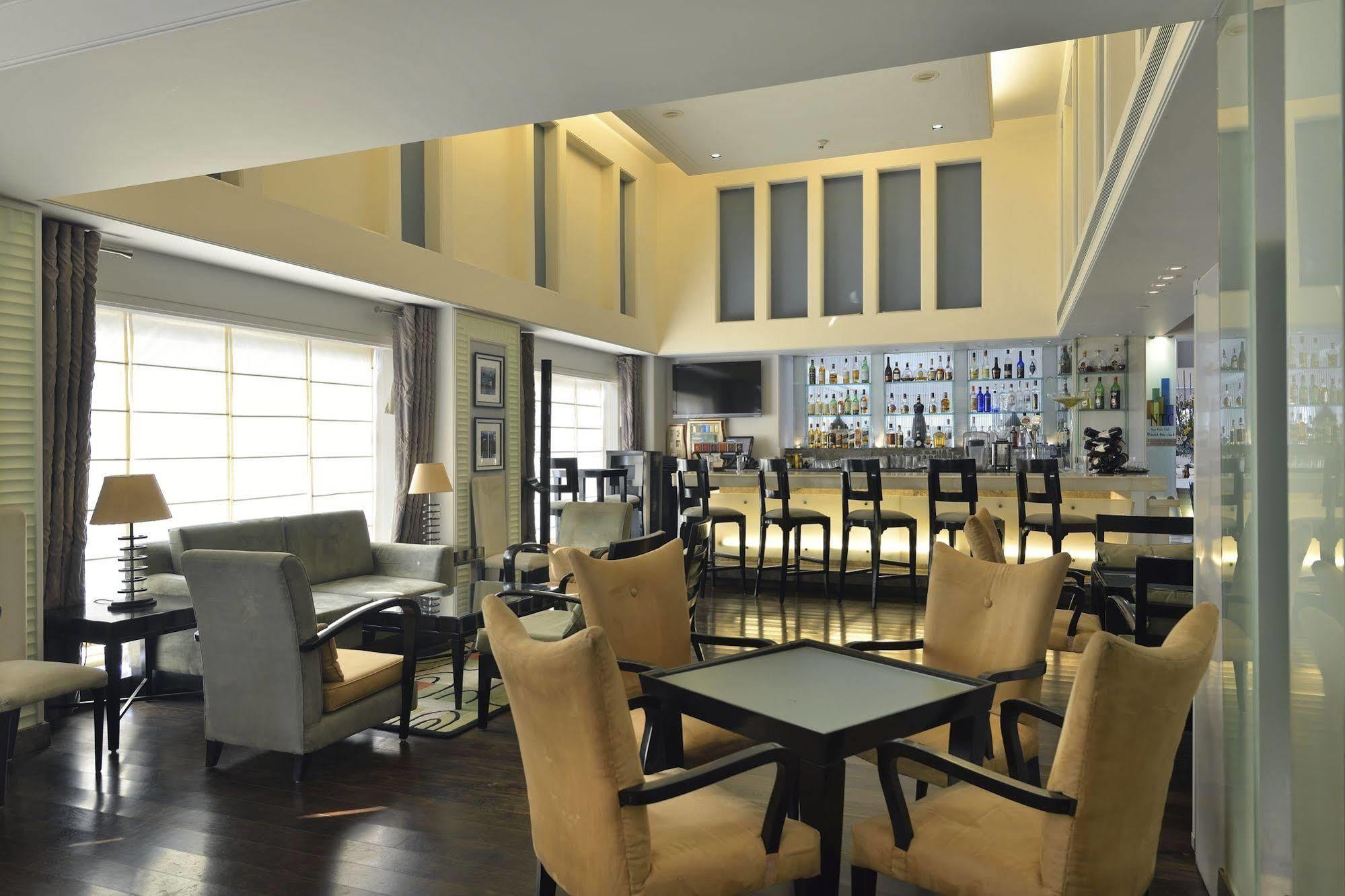 Park Plaza 4*
