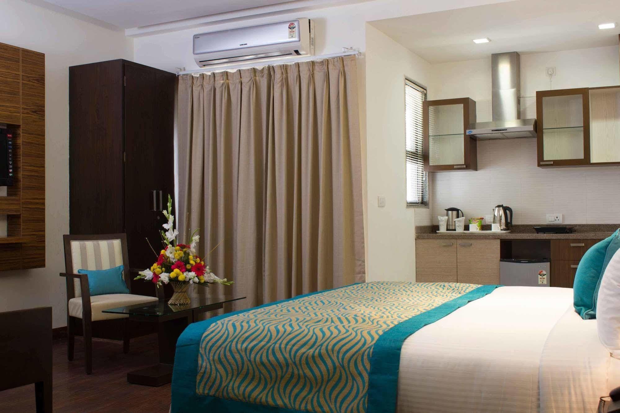 Hotel Stately Mg Road 3*