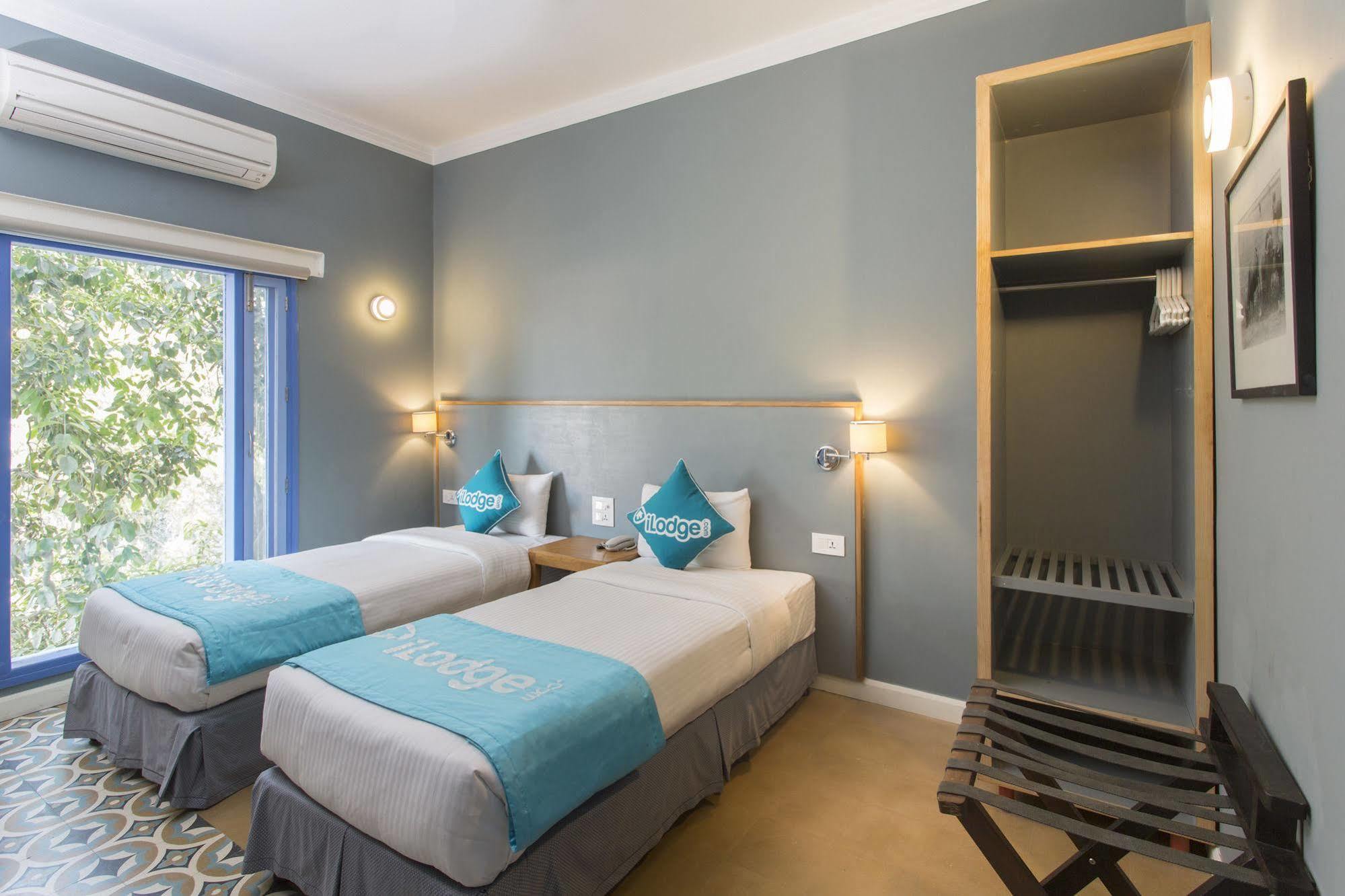 Bloom Boutique L Signature Towers Gurgaon