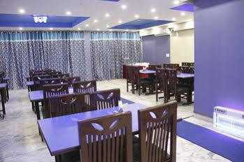Fabhotel Shree Kanta 3*