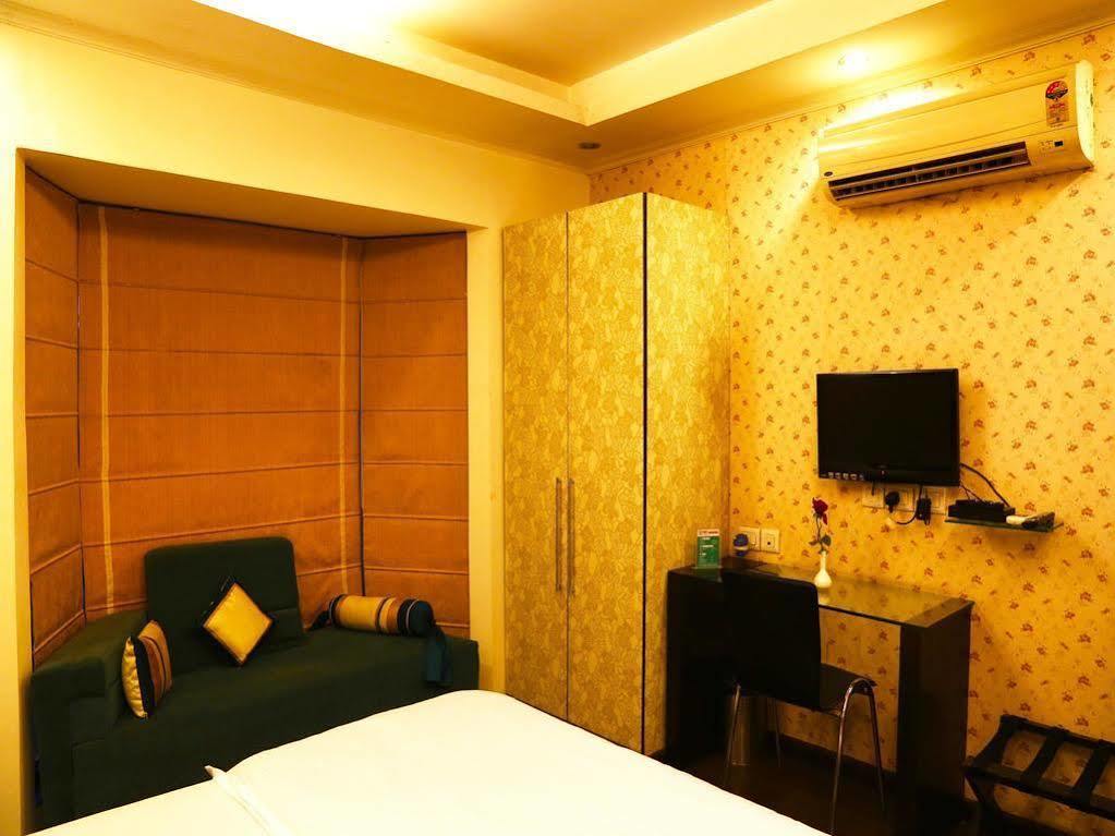 Hotel Oyo 386 Lotus Panache