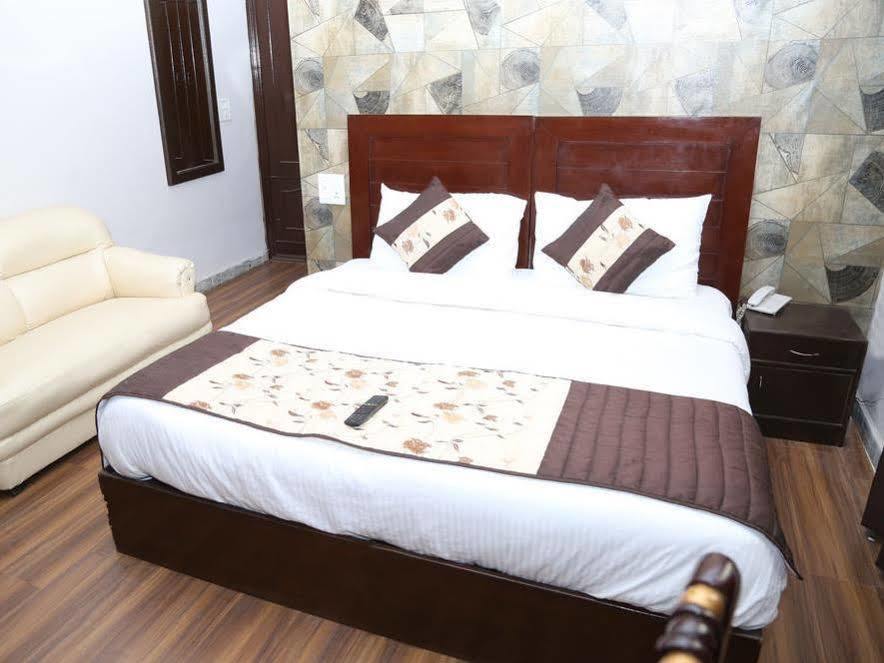 Pacific Suryansh 3* Gurgaon