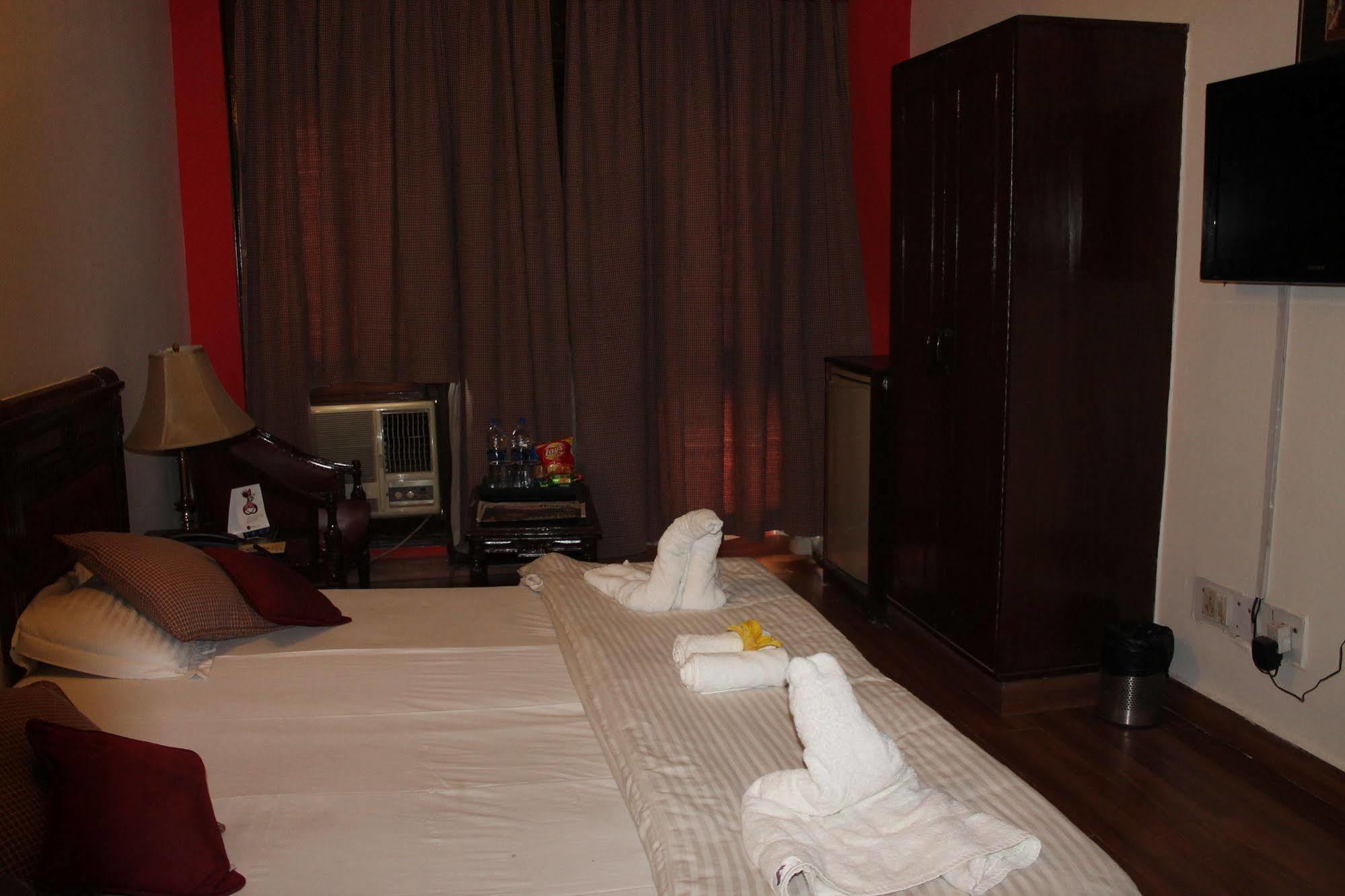 Vijay Hotel