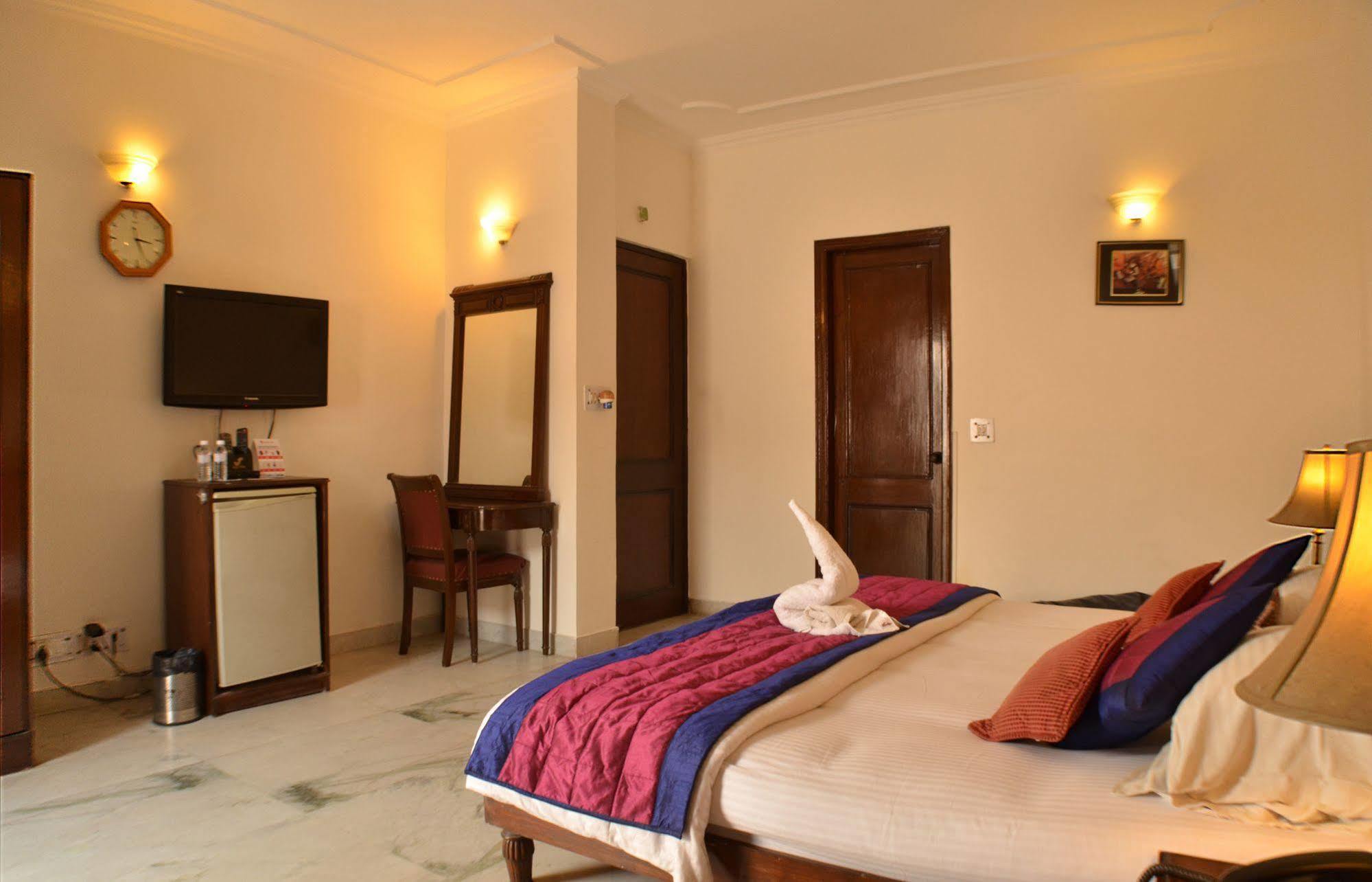 Hotel Vijay 3*