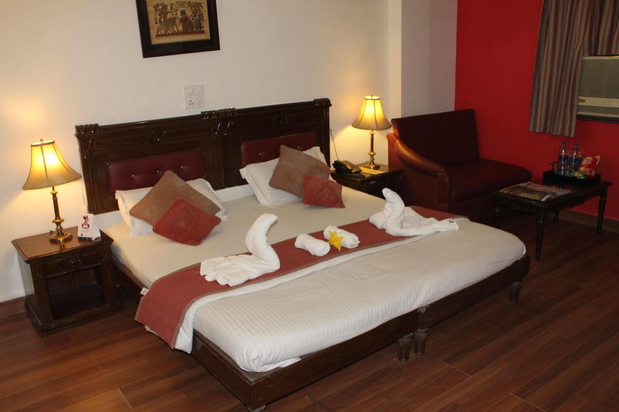 Hotel Vijay 3*