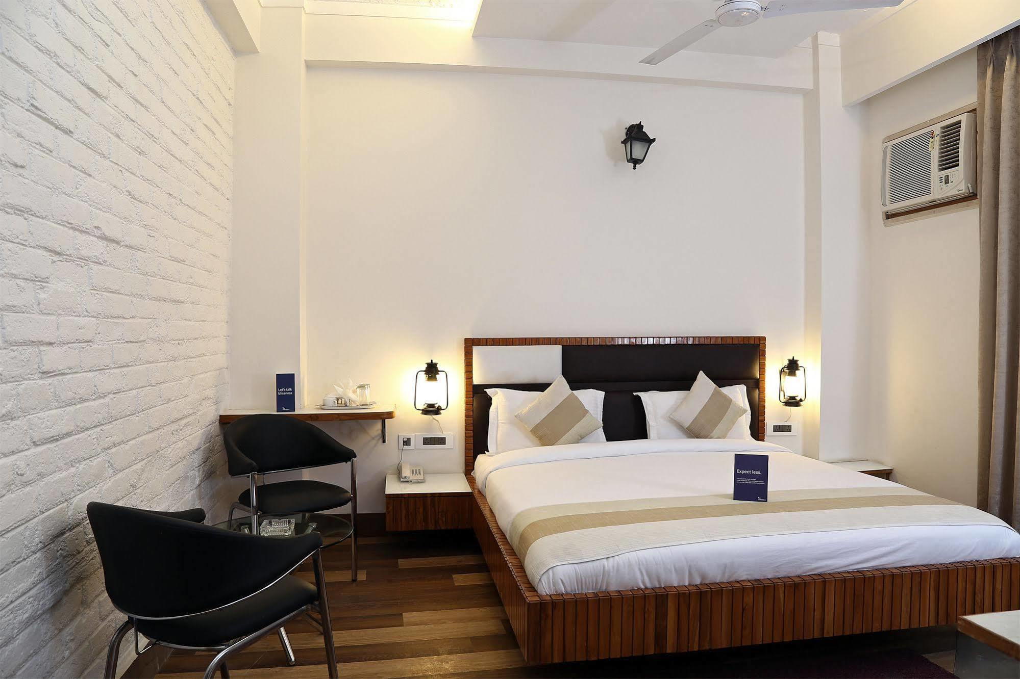 Fabhotel Huda Sushant Lok 3* Gurgaon