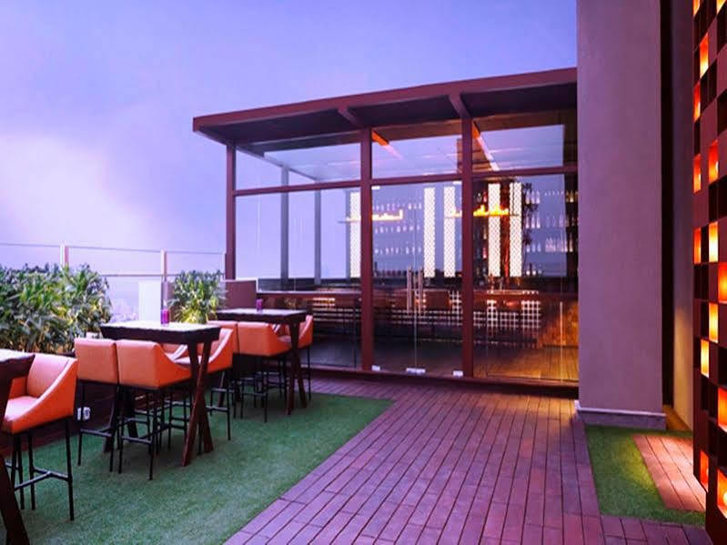 Doubletree By Hilton Gurugram Baani Square Hotel 5*