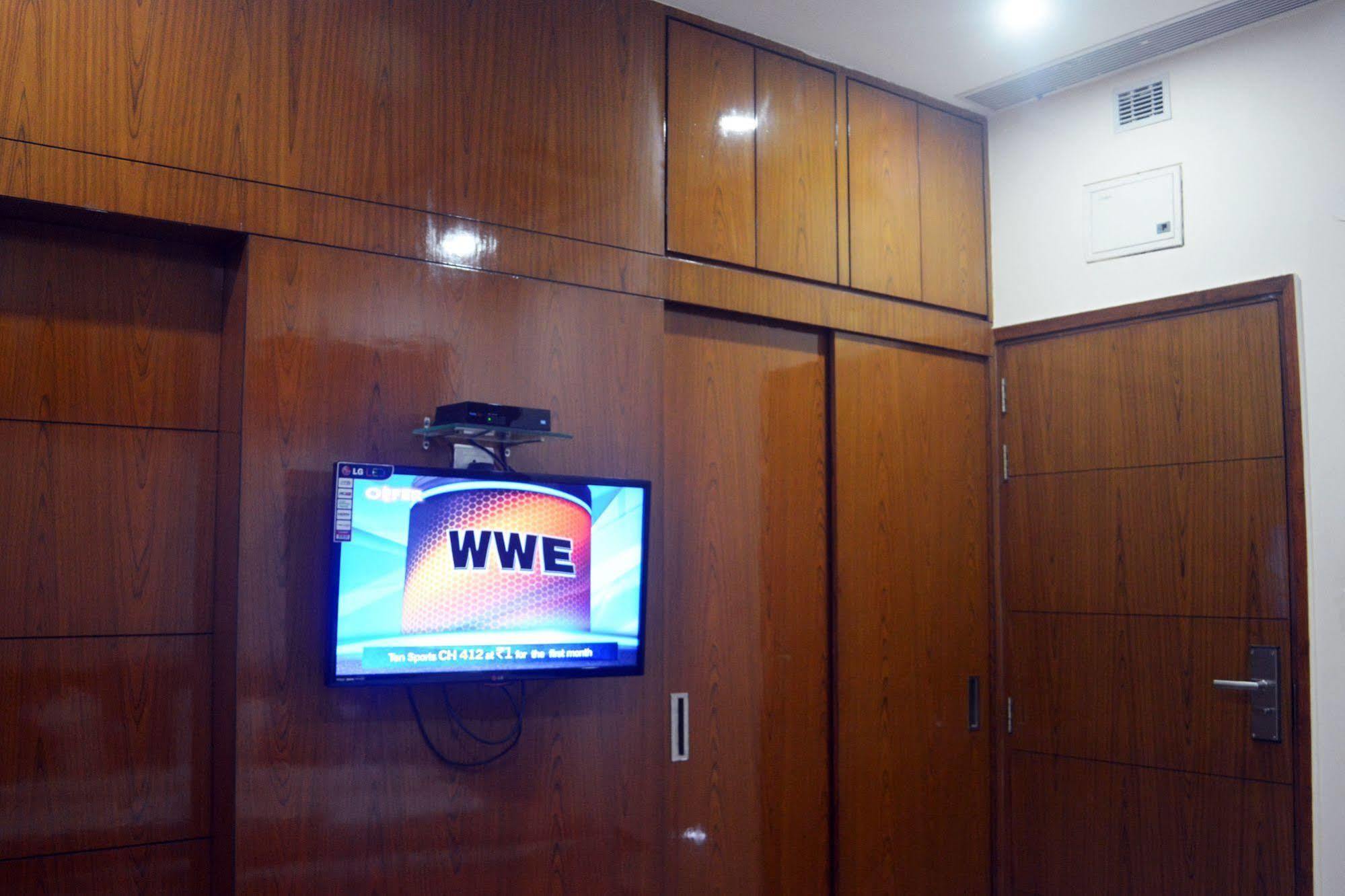Hotel Trinity Corporate Udyog Vihar
