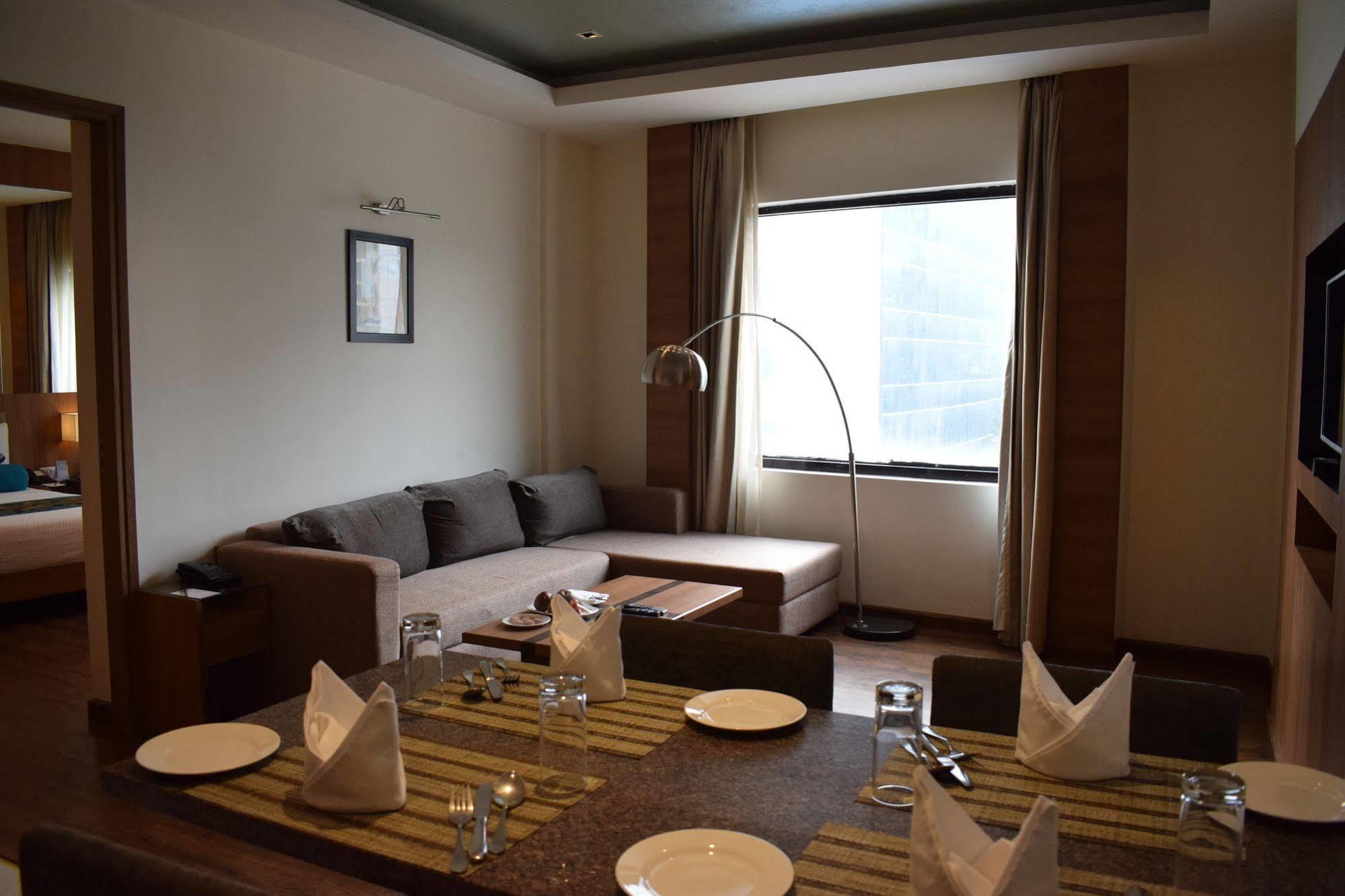 Hotel Misaki Manesar 4*