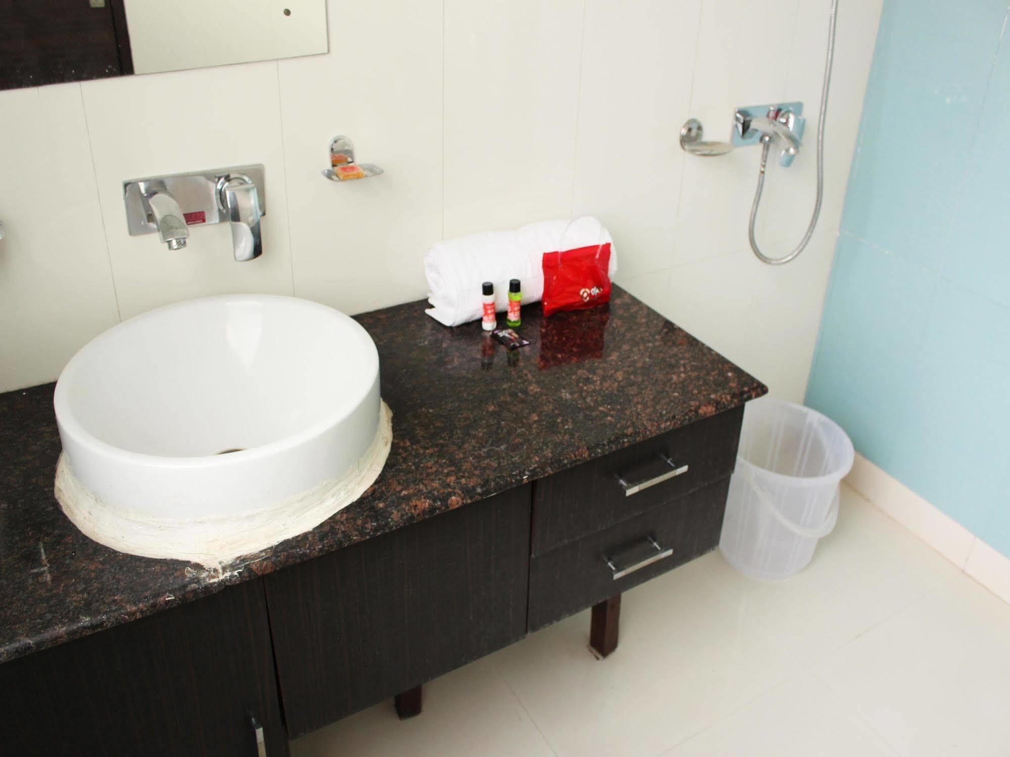 Oyo Flagship 387 Moulsari Avenue 3*