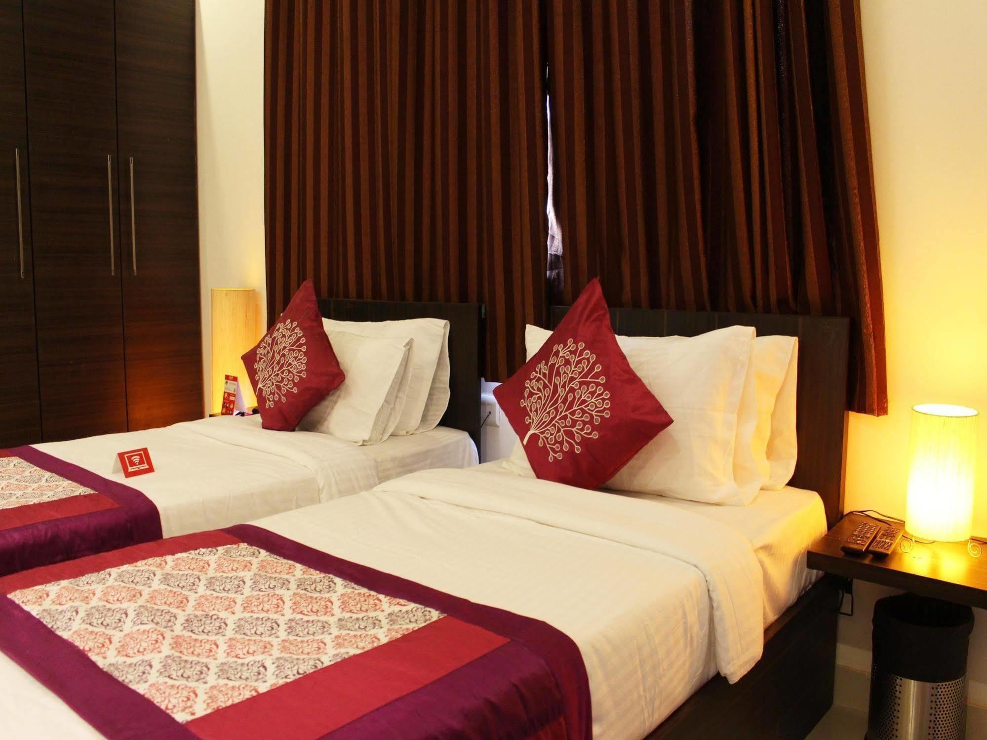 Oyo Flagship 387 Moulsari Avenue Gurgaon