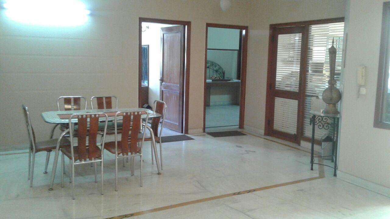 Guest house Pamposh Guest House, Gurgaon