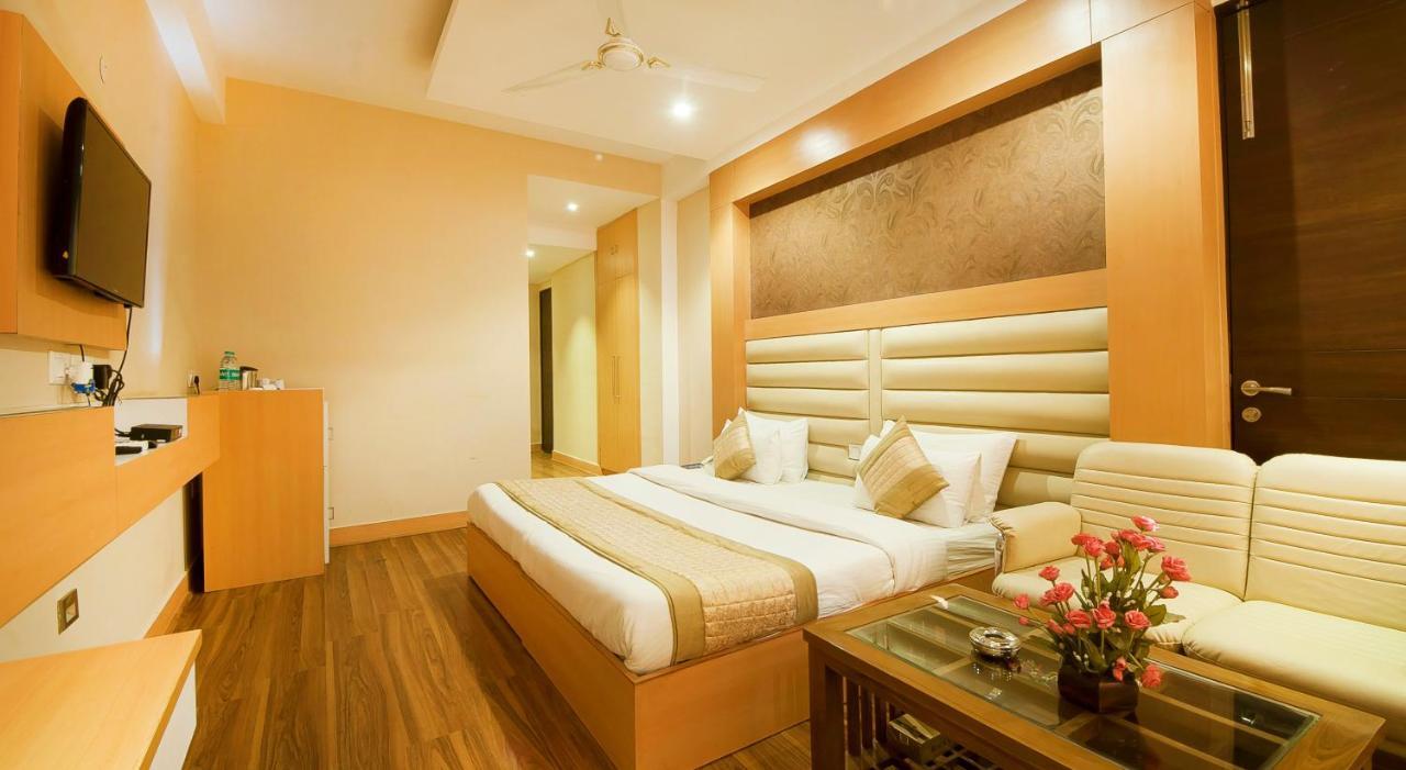 Corporate Prime-huda Centre Guest house Gurgaon