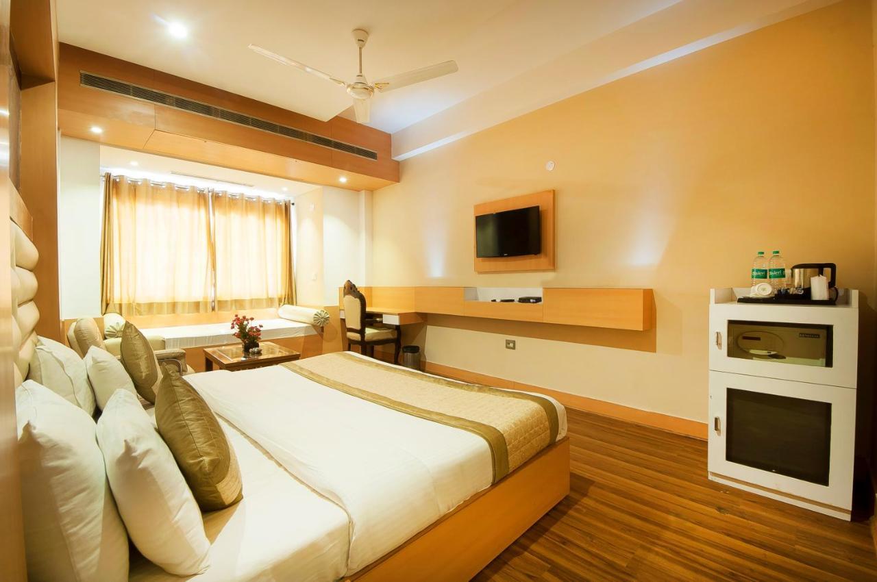 Corporate Prime-huda Centre 3* Gurgaon