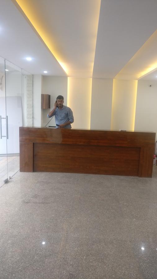 Corooms Sanvi Unitech Cyber Park Hotel Gurgaon