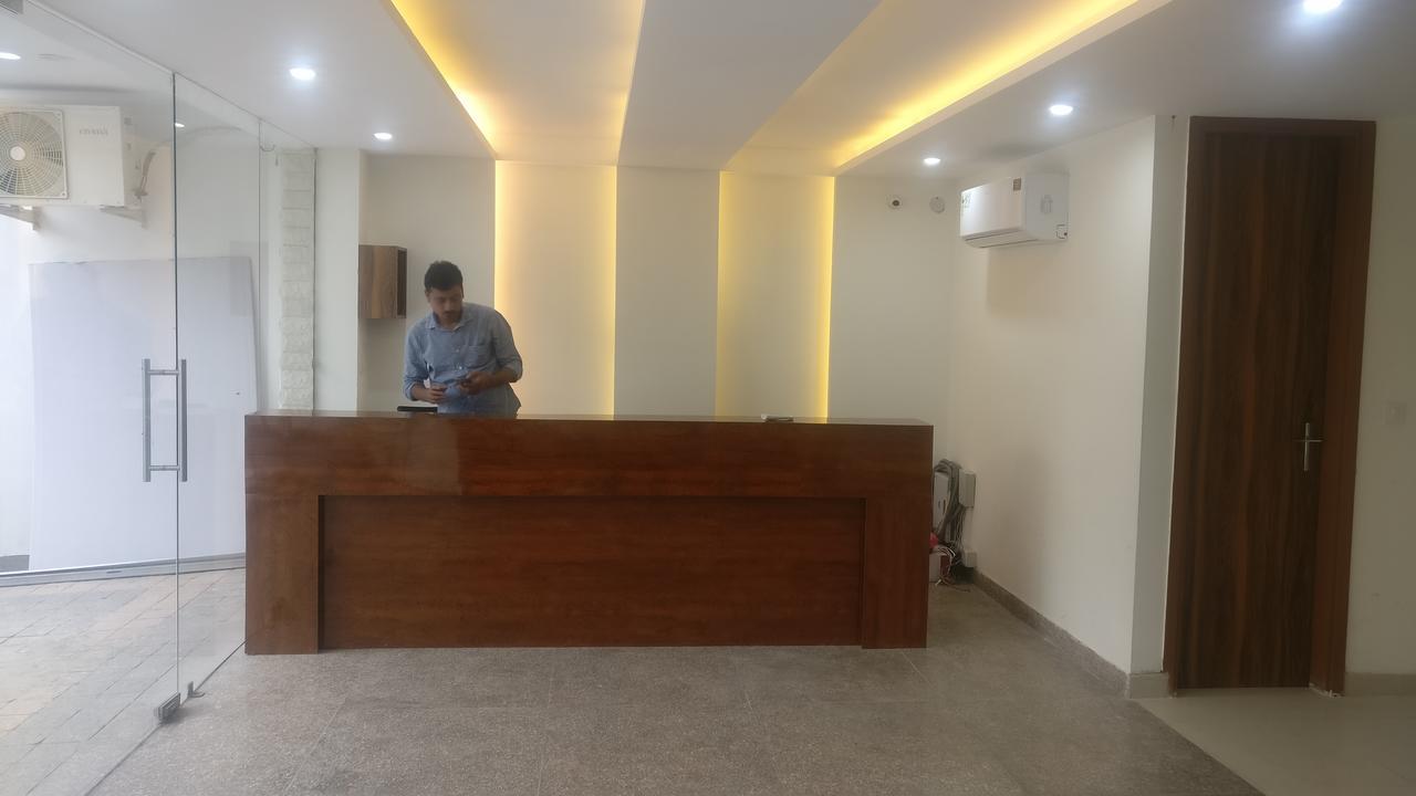 Corooms Sanvi Unitech Cyber Park Hotel 3*