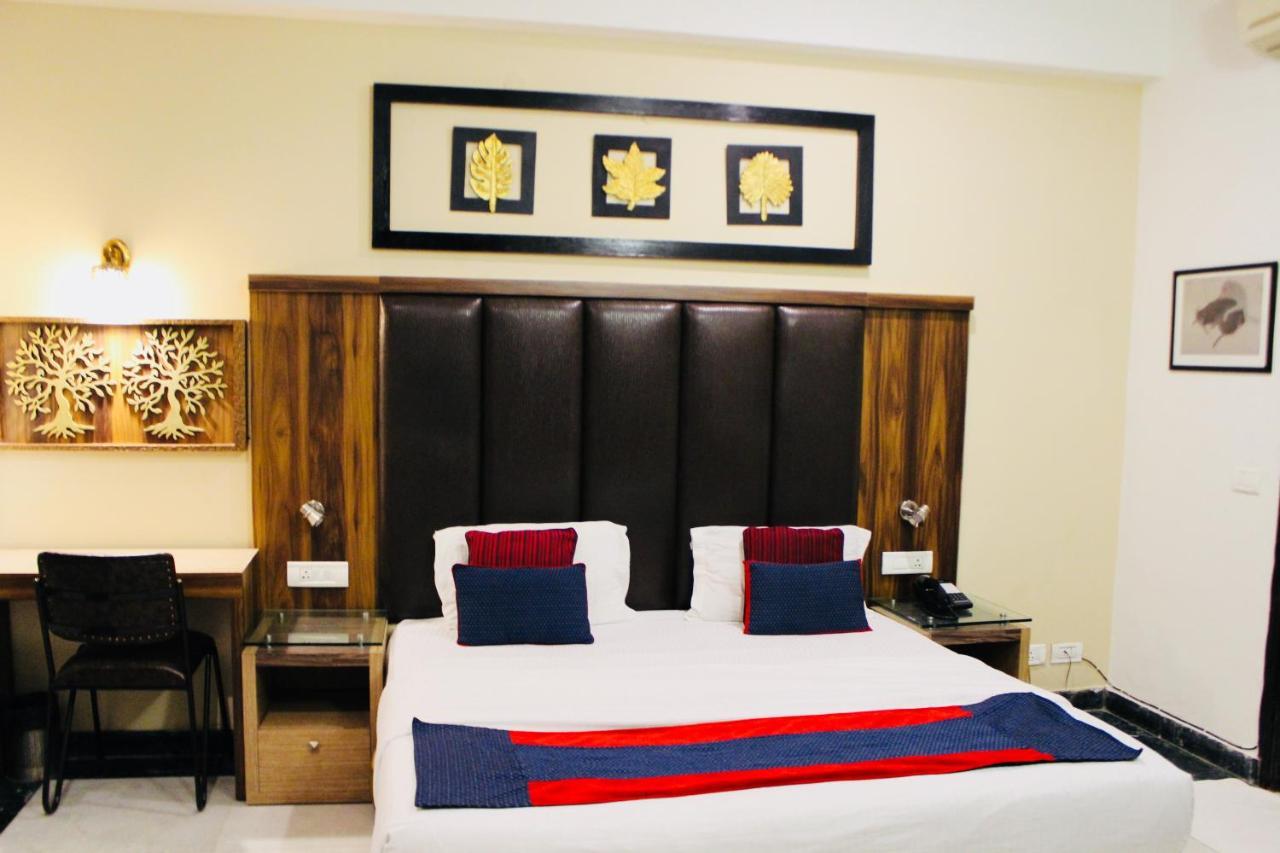Imperial Park Hotel 3*