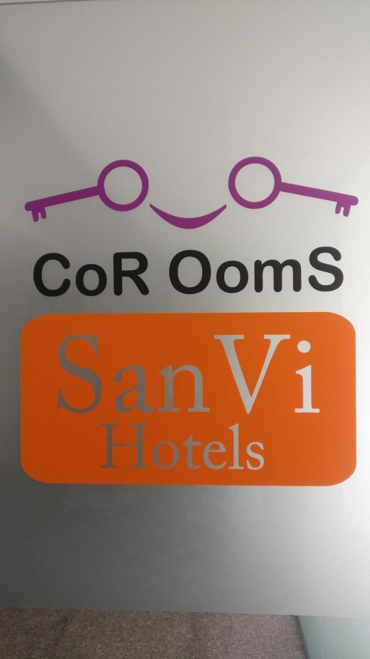 Corooms Sanvi Unitech Cyber Park Hotel Gurgaon