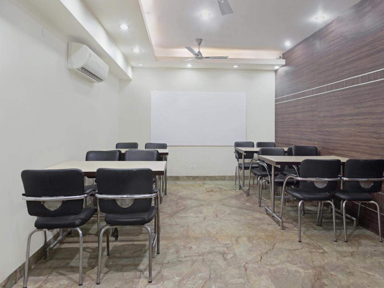 Sun 3* Gurgaon