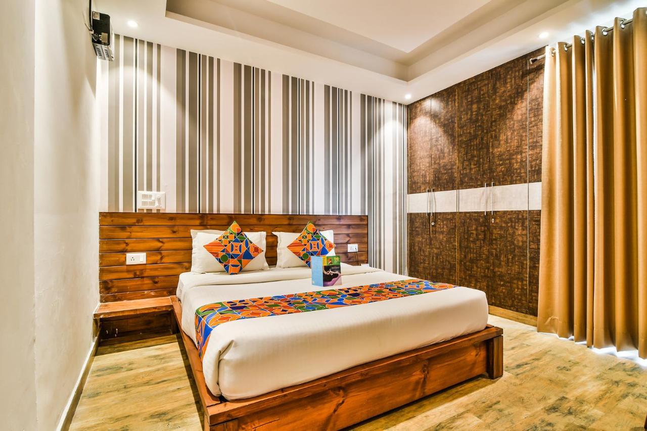 Hotel Fabhotel Comfort Dome Sector 45 Gurgaon
