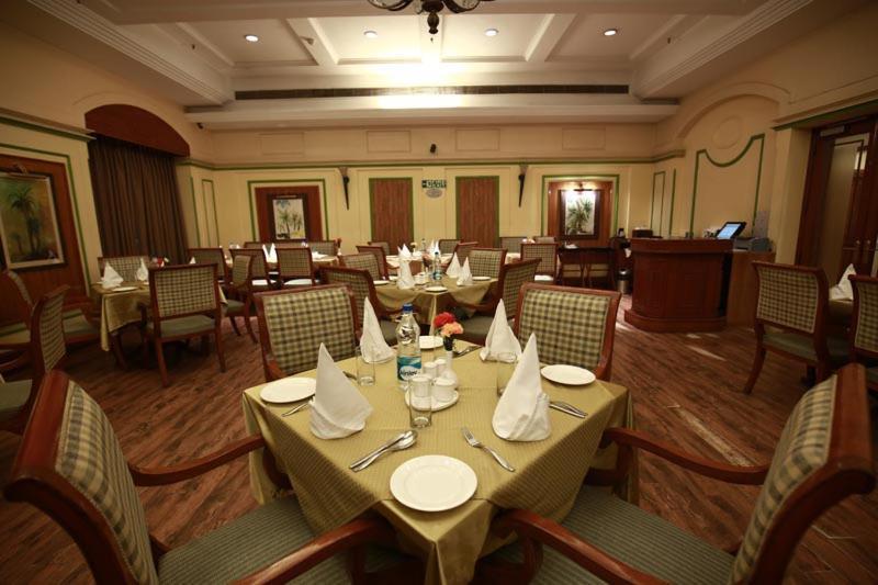 Dlf Club 4 4* Gurgaon
