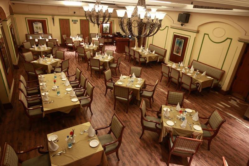 Dlf Club 4 Hotel 4*