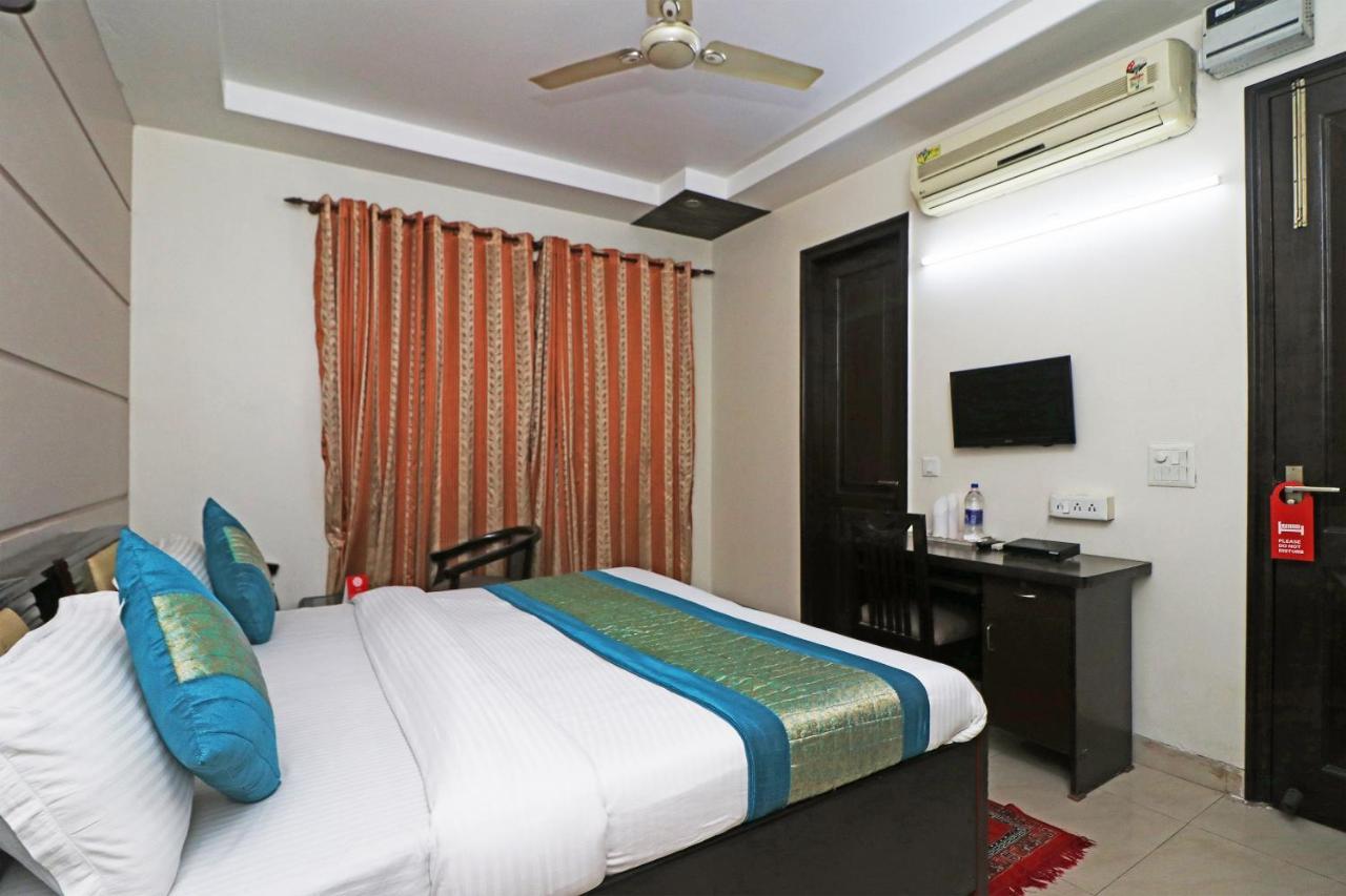Oyo Shweta Near Appu Ghar Gurgaon