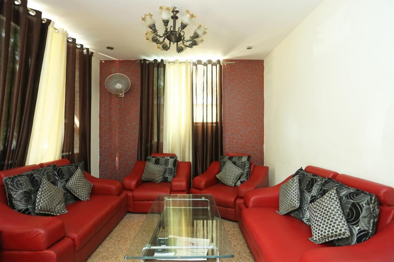 Oyo 18967 Haveli 3*
